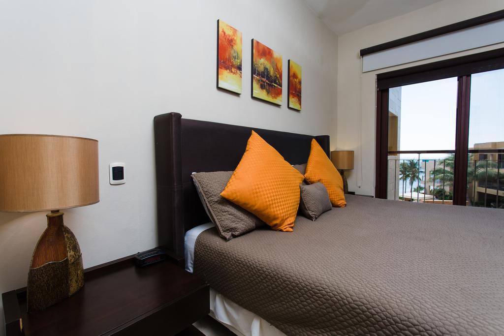 Oceanfront El Faro Surf 302 Lägenhet Playa del Carmen Exteriör bild